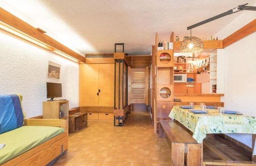 Saint-Chaffrey Apartment | Studio pour 4 pers à Chantemerle, Serre-Chevalier avec balcon, parking et équipements complets - FR-1-330E-70