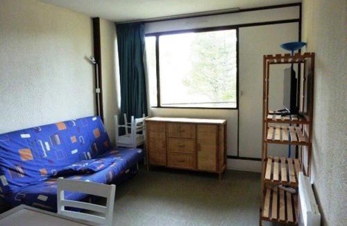 Arette Apartment | Studio pour 6 à Arette avec accès pistes, balcon, casier à skis et parkings gratuits - FR-1-602-20