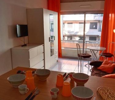 Mediterranee Apartment | Studio proximité plage - 4CALYPII70 Flat for 4 pax close by the sea