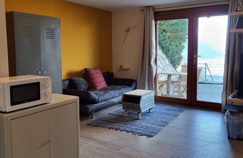 Martigny Apartment | Studio Rénové Avec Cuisine et sdd Attenante