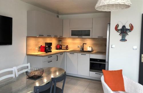 Noirmoutier-en-l'Ile Apartment | Studio rénové à deux pas de la plage des Lutins - Terrasse privée, parking et animaux acceptés - FR-1-426-515