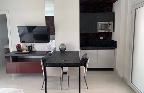 Villa San Pietro Apartment | Studio "Residence Meridian Unità 3" Near the Beach with Mountain View, Pool & Wi-Fi