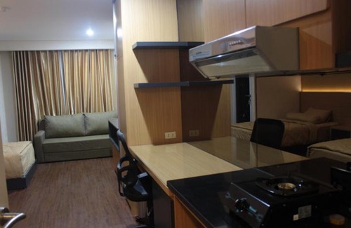 Semarang Hotel | Studio Room at Sentraland Apartment (Lt. 15)