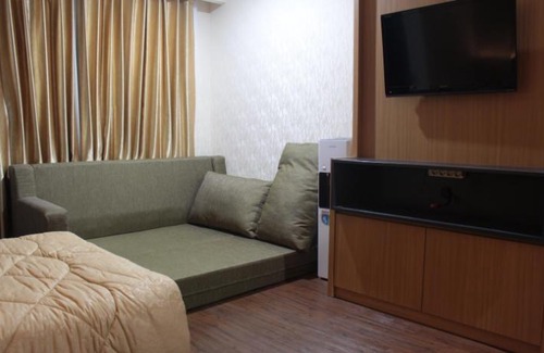 Semarang Hotel | Studio Room at Sentraland Apartment (Lt. 15)