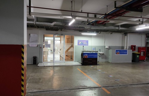 Panakkukang Apartment | Studio Room Type at Vida View Apartment Tower Brenstville
