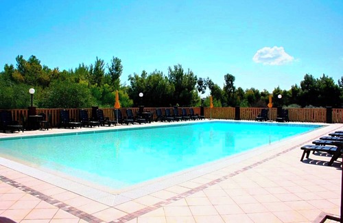Scialara Apartment | Studio 'Sabbia D'oro' with Shared Pool and Wi-Fi