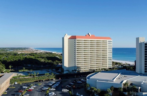 Four Mile Village Condo | Studio @SanDestin Luau! Sleeps 4! Resort Pool! Walk 2 beach!