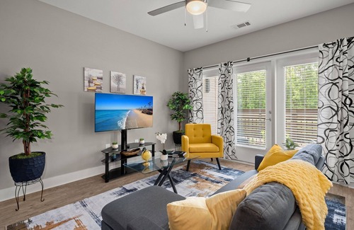 Moncks Corner Apartment | Studio/Self Check-In/30+Day Stays