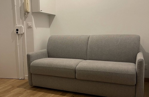 12th Arrondissement Apartment | Studio (separate bedroom) refurbished