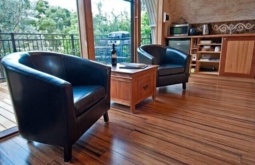 Adventure Bay Apartment | Studio Spa Bruny island