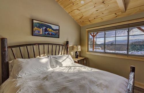 Sunapee Hotel | Studio Suite #1 at The Lodge | Minutes from Sunapee Harbor & Mount Sunapee