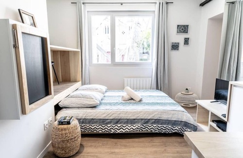 Oullins Apartment | Studio Tavernier Oullins city center Lyon