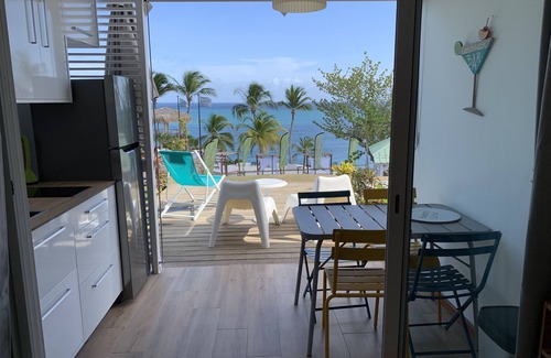 Tartane Apartment | Studio "TI JOYAU sea view, swimming pool. 4-star tourism classification