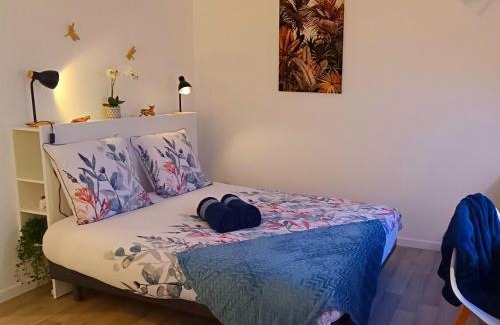 Vaugueux Apartment | Studio Tout équipé en Hyper-Centre avec Parking Privé et Gratuit - Vue sur la Ville et Château de Caen