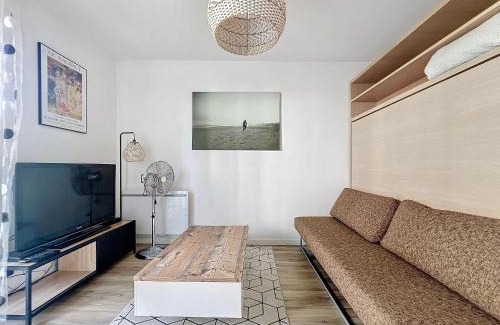 Perigny Apartment | Studio tout confort avec piscine