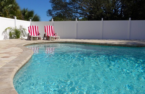 Altamont Manor Apartment | Studio Turtle in Fort Myers/Villa Barra