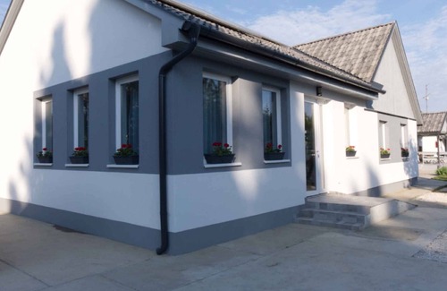 Bukfurdo Apartment | Studio very close to the thermal bath