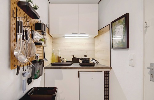 Antonsviertel Apartment | Studio 'View 28' with Balcony and Wi-Fi