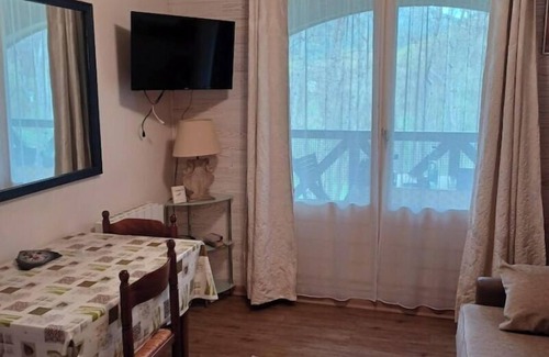 Allos Apartment | Studio vu sur la Montagne Situé sud est