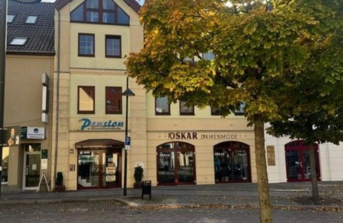 Lubben Cottage | Studio, WC/shower - Pension am Markt