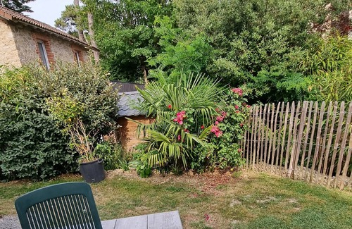 Saint-Brevin-les-Pins Apartment | Studio with garden for 2 near Les Rochelets beach