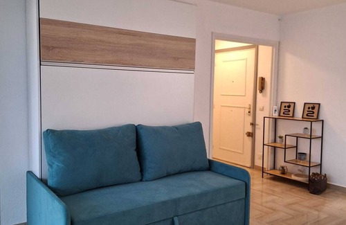 Mandelieu-La-Napoule Apartment | Studio with pool at the foot of Esterel