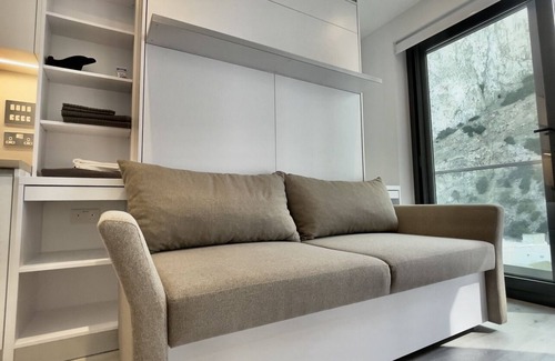 Gibraltar Apartment | Studio with a balcony facing the rock near the beach and city centre