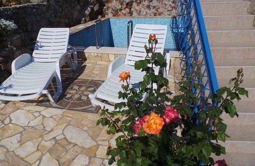 Plomin Apartment | Studio with airconditioning