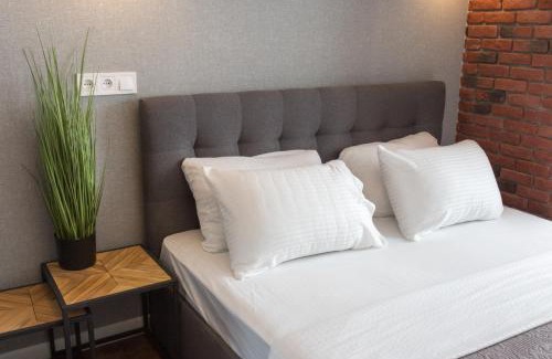 Petrovskoye Apartment | Studio with amazing view - 15th floor - Hrekivska str 5-2