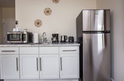 Bankers Hill Apartment | Studio with Beautiful View next to Downtown