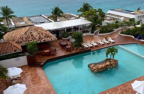 Maho Apartment | Studio with breathtaking sea view and swimming pool