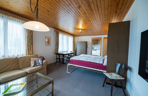 St. Niklaus House | Studio with fantastic mountain views