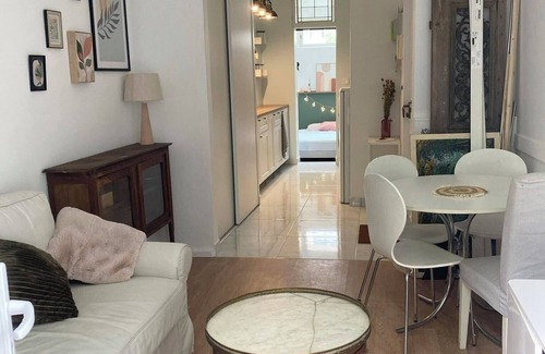 Clichy Apartment | Studio With Garden Near Paris , 30 min Away From the Olympics
