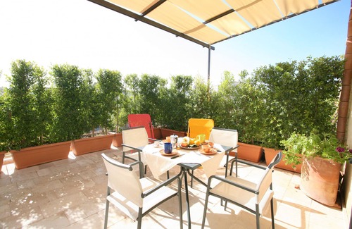 Patu Apartment | Studio with large pool in the picturesque town of Patù (F)