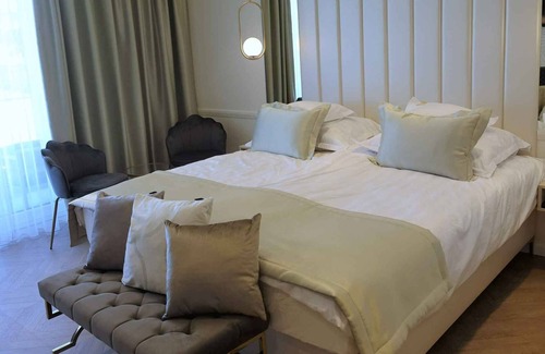 Siofok-Szabadifurdo Apartment | Studio with luxurious furnishings only 150 m from the lake