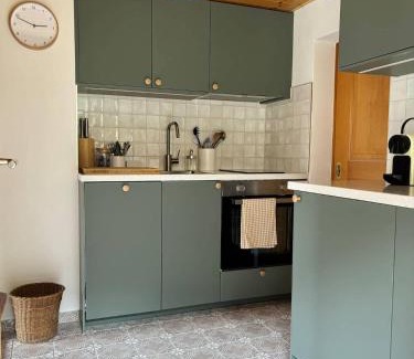 Lauterbrunnen Apartment | Studio With The Stunning Valley Views