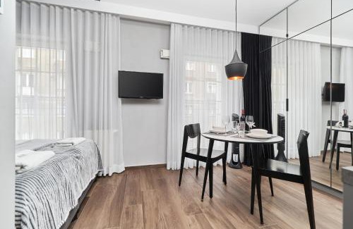 Wroclaw City Center Apartment | Studio Wrocław Stawowa by Noclegi Renters