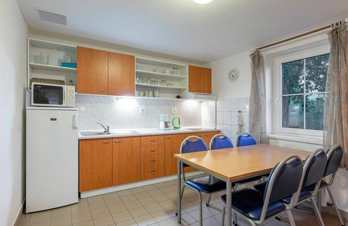 Cerny Dul House | Stunning private villa for 6 people with WIFI, pool, TV, terrace and pets allowed