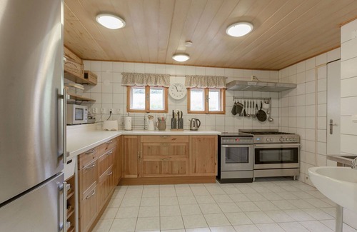 Pec pod Snezkou House | Stunning private villa for 23 people with WIFI, TV, terrace, pets allowed and panoramic view
