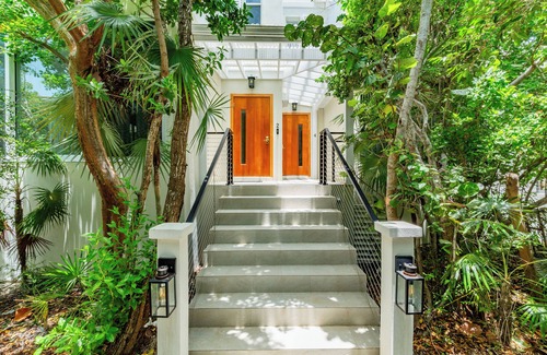 Long Bay Villa | Stunning 1BR Ocean Vw + Jacuzzi SUV Kite Boarding - Wyakha 4 Ocean View