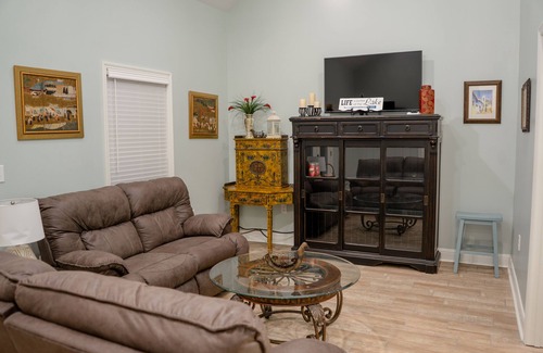 Rogersville Condo | Stunning 2-Bed, 1-Bath Condo Overlooking Blue Water Creek