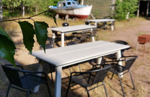 Karhula Apartment | Stunning 2-Bed Apartment in Kotka. Sauna Facility.