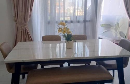 Yof Apartment | Stunning 2 Bedroom Apartment Overlooking the Ocean