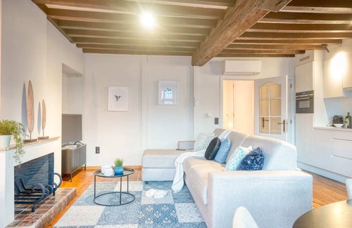 Patershol Apartment | Stunning 2-BR Apt in Ghent