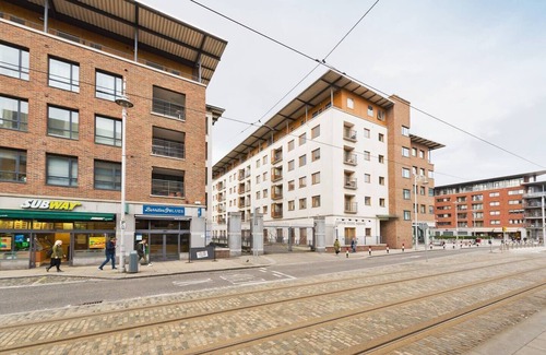 North Wall Apartment | Stunning 3-Bed Apartment in Dublin 1