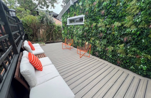 Downtown Berkeley Condo | Stunning 3 bedroom flat in charming Berkeley Victorian with AC, WiFi. Enjoy!