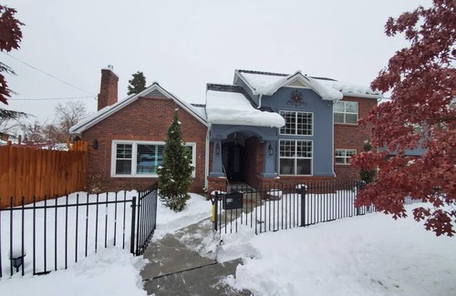 Old Southwest House | Stunning 4-br, 4-bath brick, and stucco luxurious retreat in Reno Old Southwest.