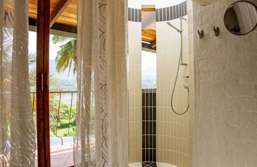 Digana Villa | Stunning 7 BR with Jaw Dropping Views and Inside a Golf Course
