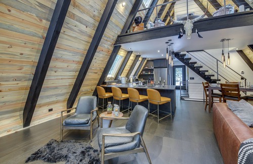 Superior Cabin | Stunning A-Frame Cabin, Steps to Clark Fork River