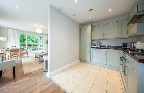 Lucan Apartment | Stunning and modern 2 bedroom apartment in Lucan